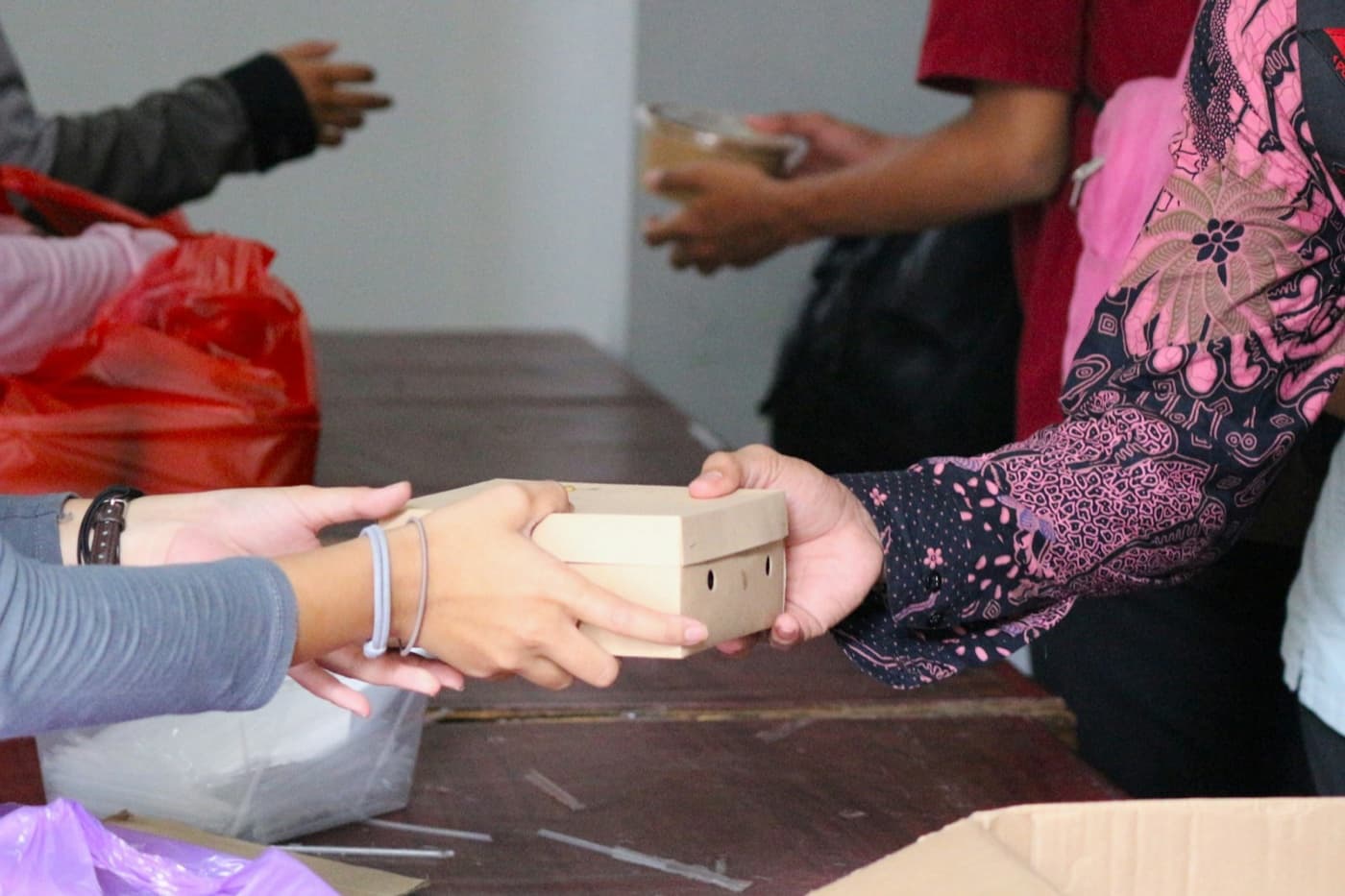 Volunteers working together